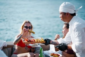 Privater Yachtcharter mit der Option auf BBQ und Getränke