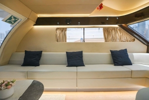 Privétour met jacht met uitzicht op de jachthaven, JBR, Atlantis en Palm