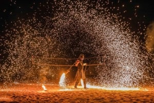 Ras Al Khaimah : coucher de soleil, dîner, spectacles dans la réserve naturelle d'Al Wadi