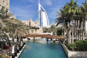 Rent a Guide for a Day Out in Dubai