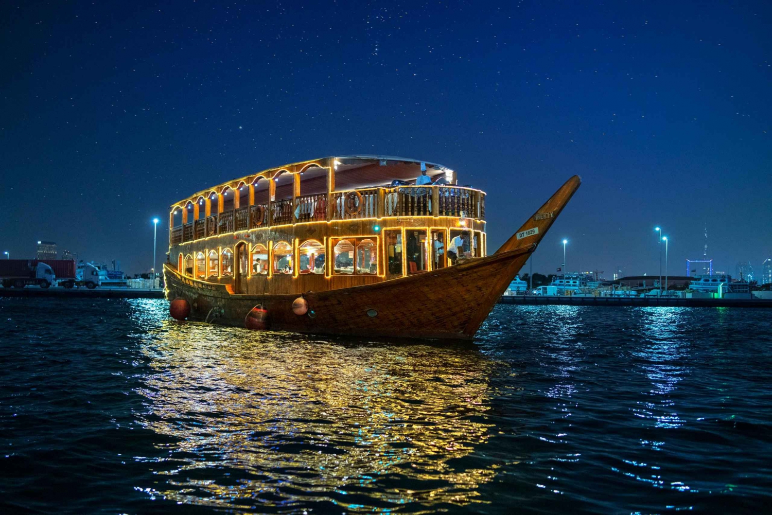 Dubai: Royal Creek Dhow Dinner Cruise