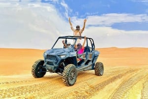 Randonnée en quad, en buggy des dunes et en planche à voile dans le désert