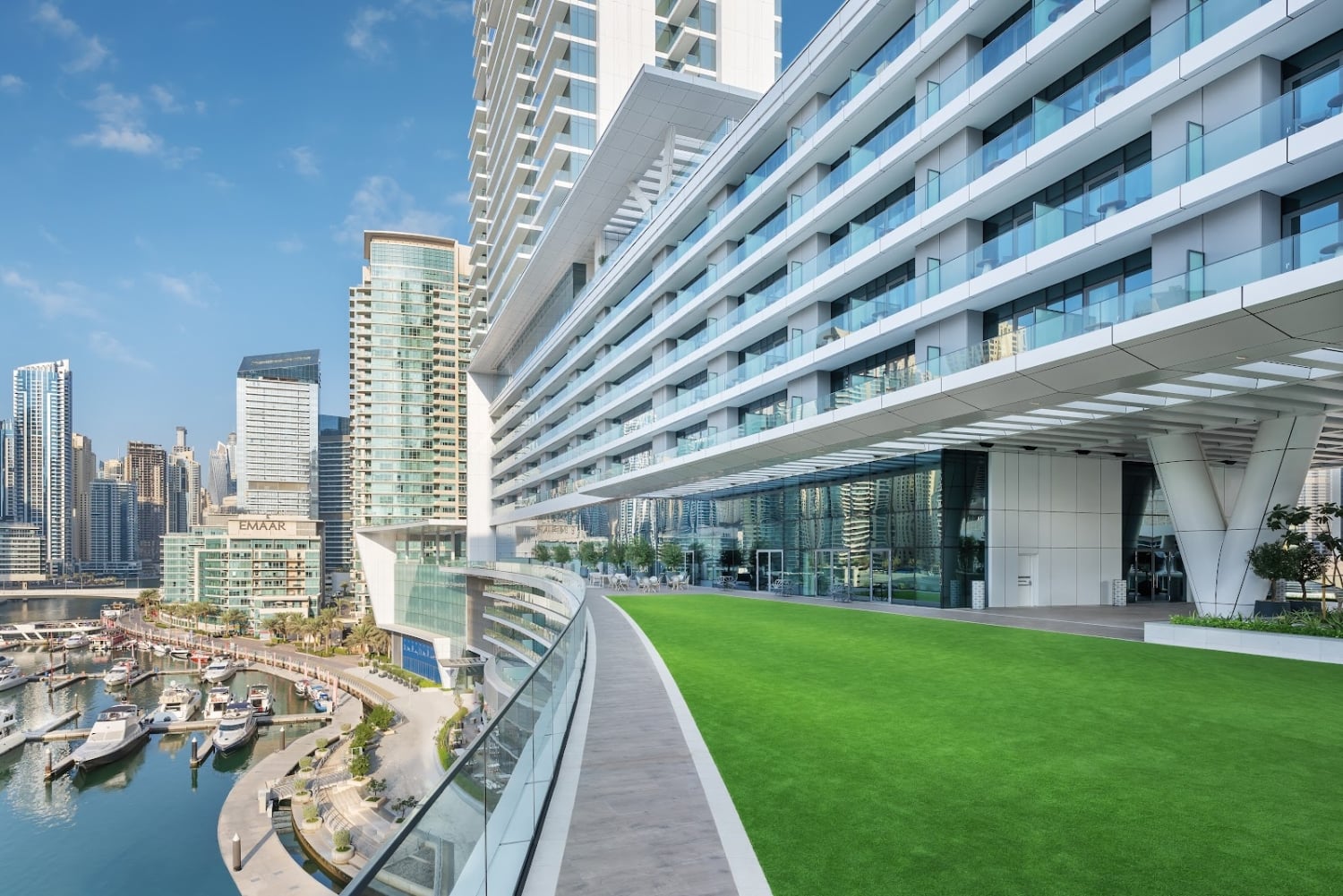 Vida Dubai Marina & Yacht Club