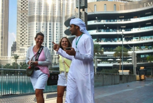 Gå en tur i det gamle Dubai med en ny ven (afhentning fra hotellet)