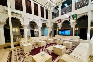 フランス人ガイドによる歴史的なドバイのウォーキング ツアー