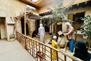 フランス人ガイドによる歴史的なドバイのウォーキング ツアー