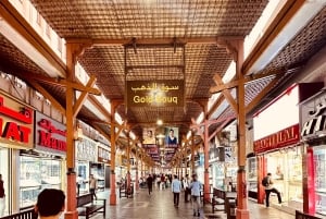 フランス人ガイドによる歴史的なドバイのウォーキング ツアー