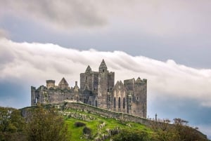 Cliffs of Moher and Blarney 2-Day Tour from Dublin