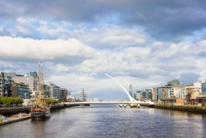 Dublin: Hop-on Hop-off Sightseeing Tour & EPIC Museum Ticket