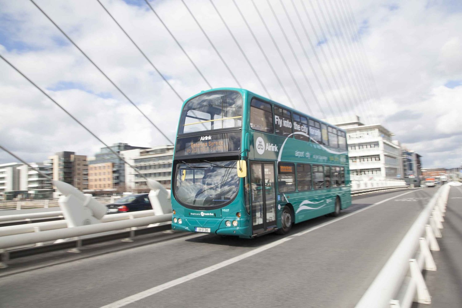 Dublin: Airport Express Airlink Bus Transfer