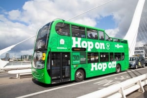 Dublin: Flughafentransfer und Hop-On-Hop-Off-Busticket