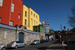 Dublin: Book of Kells and Old Town Tour with Whiskey Tasting