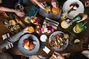 Club traditionnel de Dublin pour le Bubble-Brunch