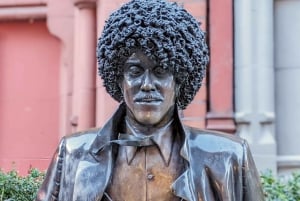 Dublin: City Highlights Self-Guided Walking Tour