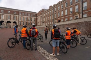 Dublin: Bike & E-Bike Tour mit einem ortskundigen Guide