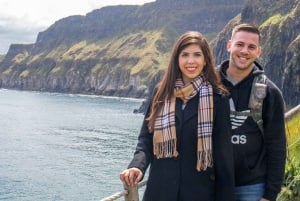 From Dublin: Full-Day Giant's Causeway with Fast-Track Entry