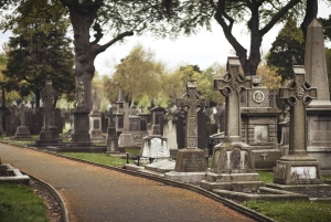 Dublin Glasnevinin kansallinen hautausmaa Audio Tour kuljetuksineen