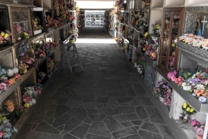 Dublin Glasnevinin kansallinen hautausmaa Audio Tour kuljetuksineen