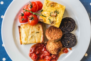 Dublin: Historical Centre Food Tour with 8 Tastings & Drinks