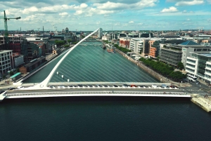 Dublin: Hop-On/Hop-Off-Tour mit deutschem Live-Kommentar