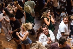 Dublin: Irsk musikk- og danseshow med danseleksjon