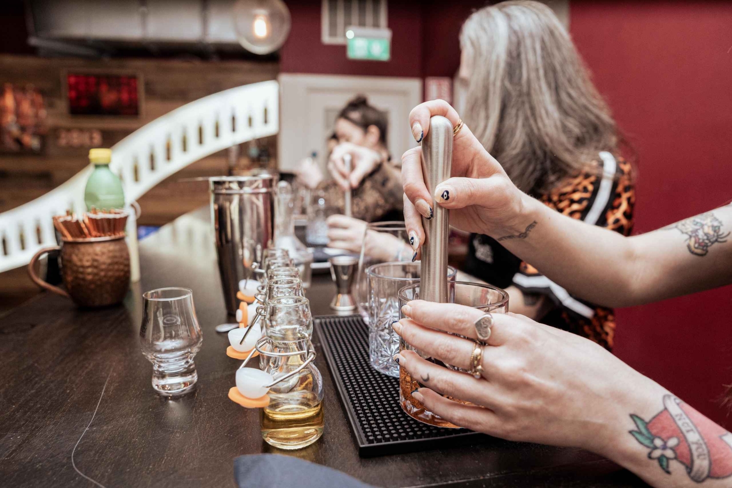 Dublin: Masterclass whiskey cocktail in het Ierse Whiskey Museum