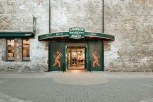 Dublín: Clase de mezcla de whisky de la destilería Jameson