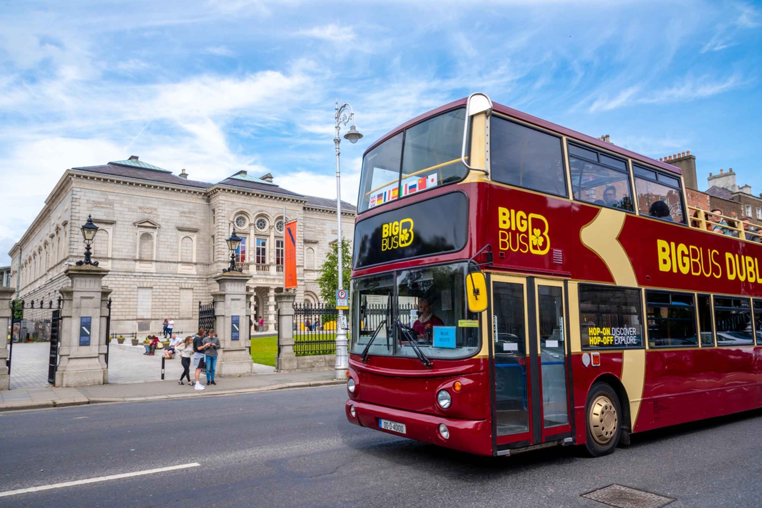 Dublin: Jameson Whiskey Destillery & Hop-on Hop-off Bus Tour
