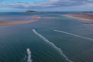 Dublin: Kitesurfing Lesson