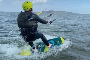 Dublin: Kitesurfing Lesson