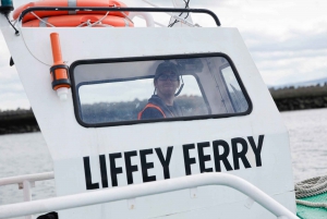 Dublin: Old Liffey Ferry Guided Tour