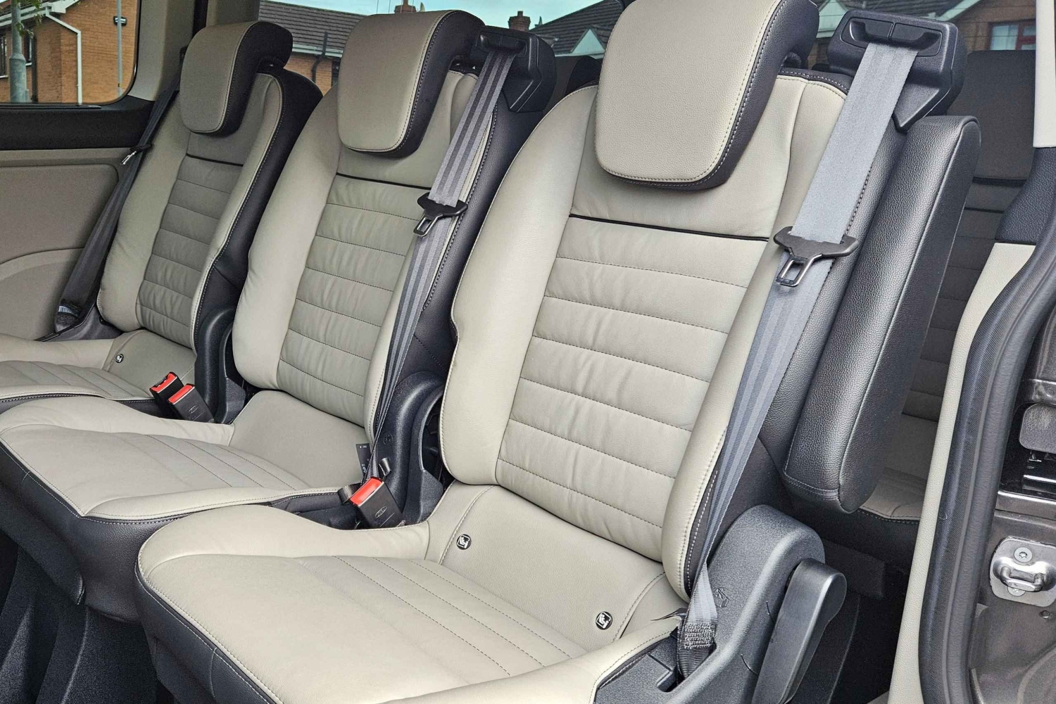 Dublin: Privat dagstur till byarna Howth och Malahide