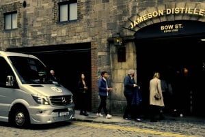 Dublin: Private Jameson & Guinness Tour with Transfers