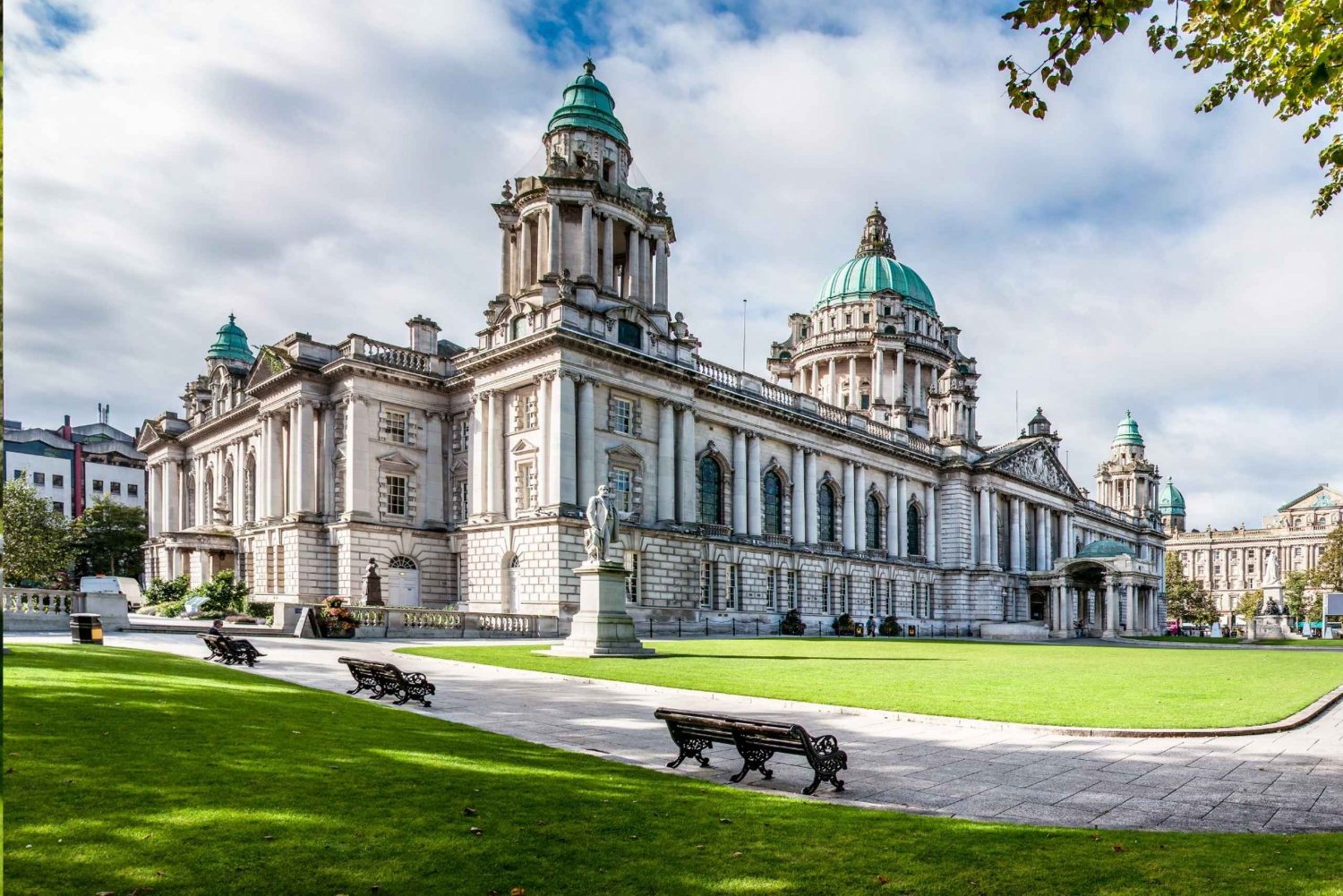 Dublin : Visite privée de luxe à Belfast et à la Chaussée des Géants.