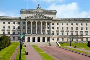 Dublino: Tour privato di lusso a Belfast e Giant's Causeway.