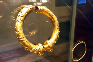 Dublin: Treasures of Ireland Museums Private Tour