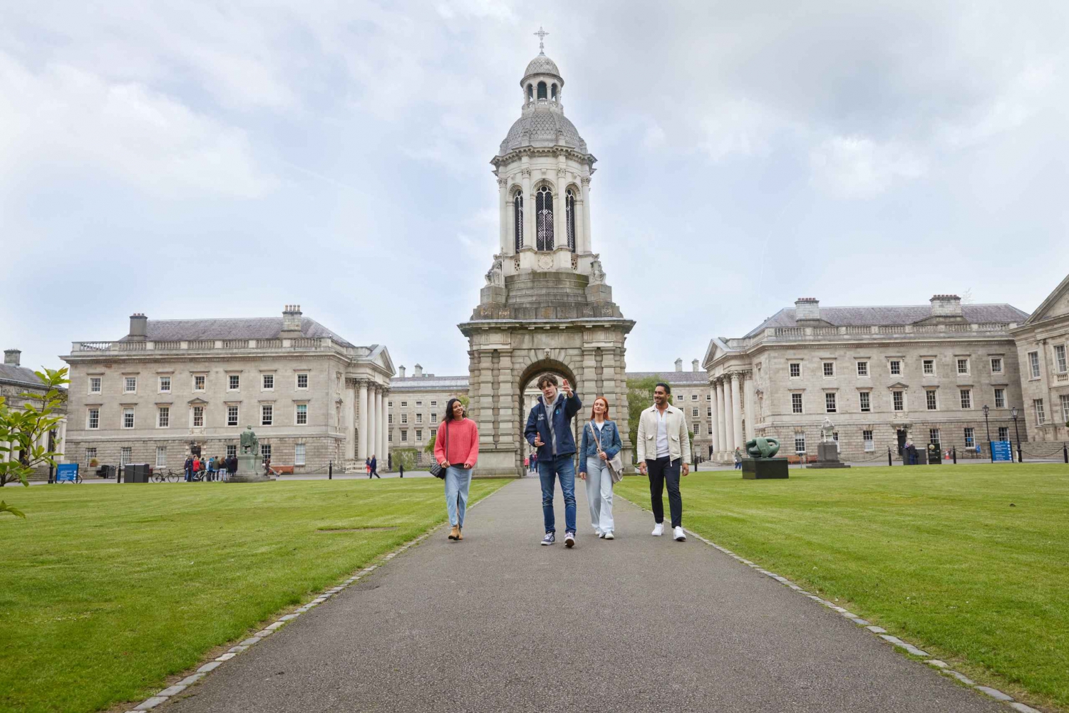 Dublin: Excursão guiada a pé pelo campus da Trinity College