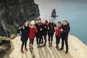 Dublin: Voyagers Private Cliffs of Moher Tour