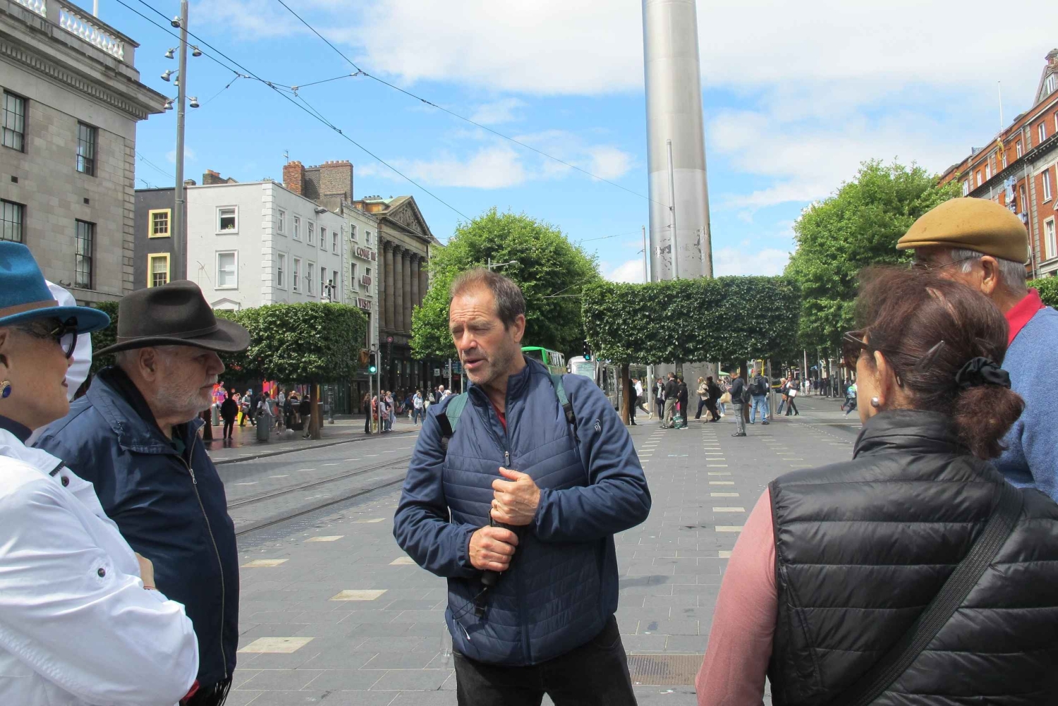 ダブリン：中世の城壁からグラフトン地区までのウォーキングツアー