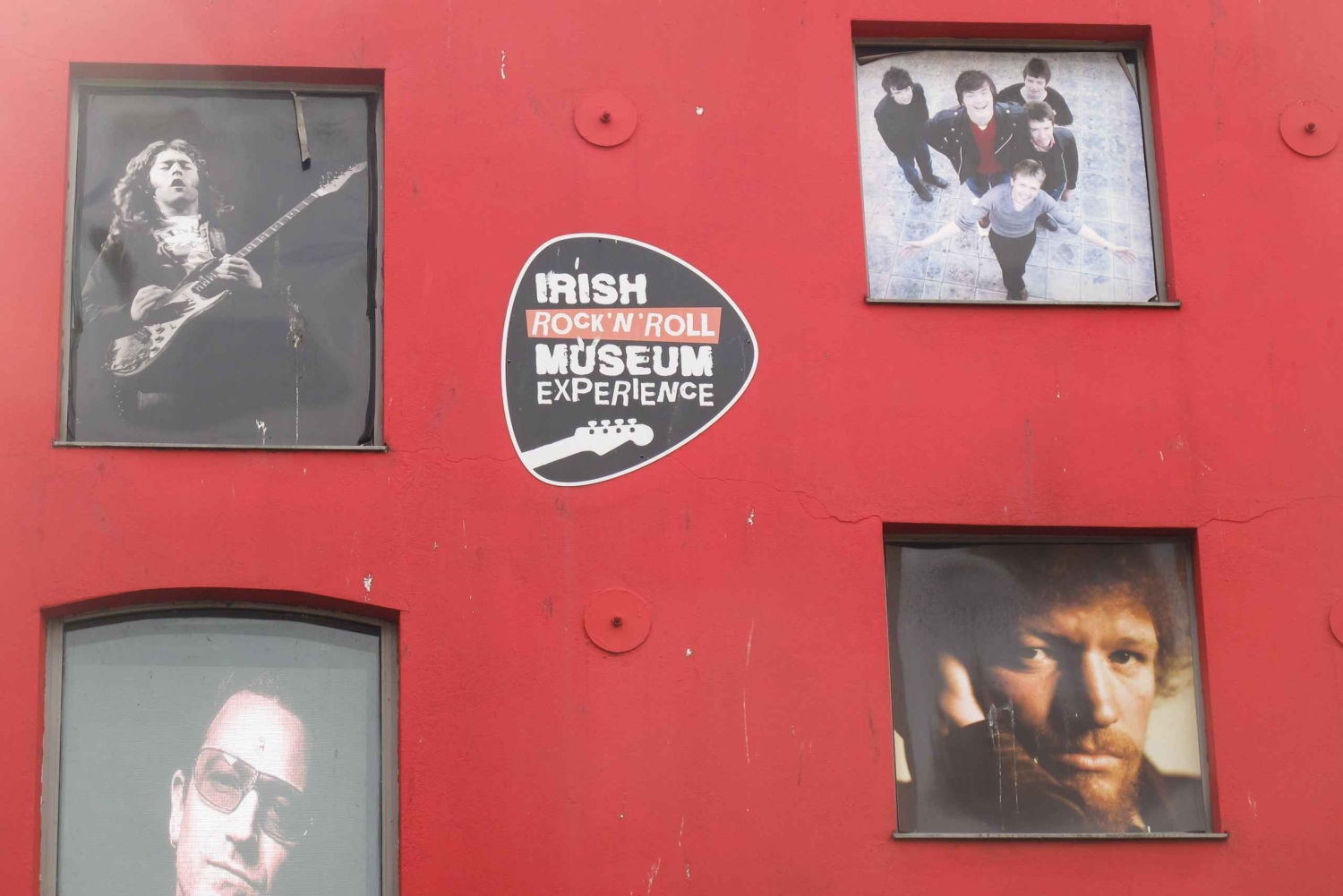 ダブリン：中世の城壁からグラフトン地区までのウォーキングツアー