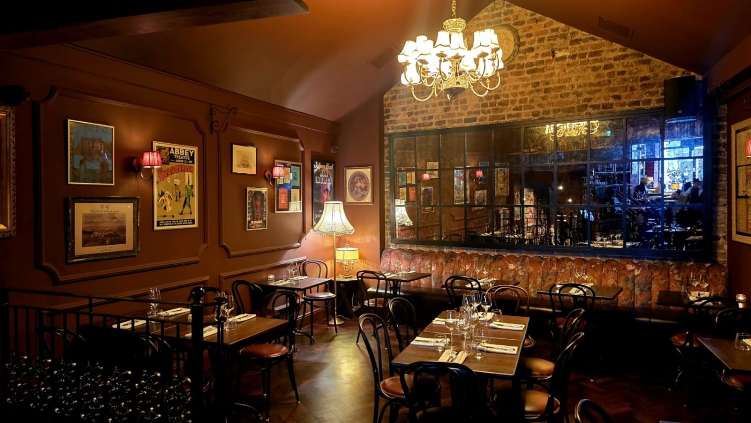 Fitzers Bistro & Bar