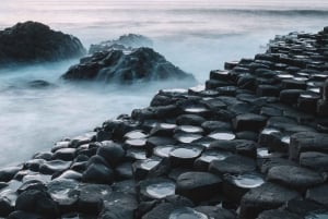 Från Belfast: Tur med svart taxi, Titanic och Giant's Causeway