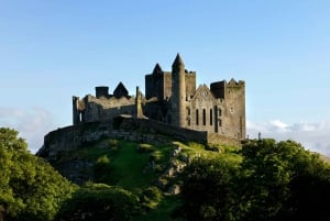 From Dublin: Blarney, Rock of Cashel and Cahir Castles Tour