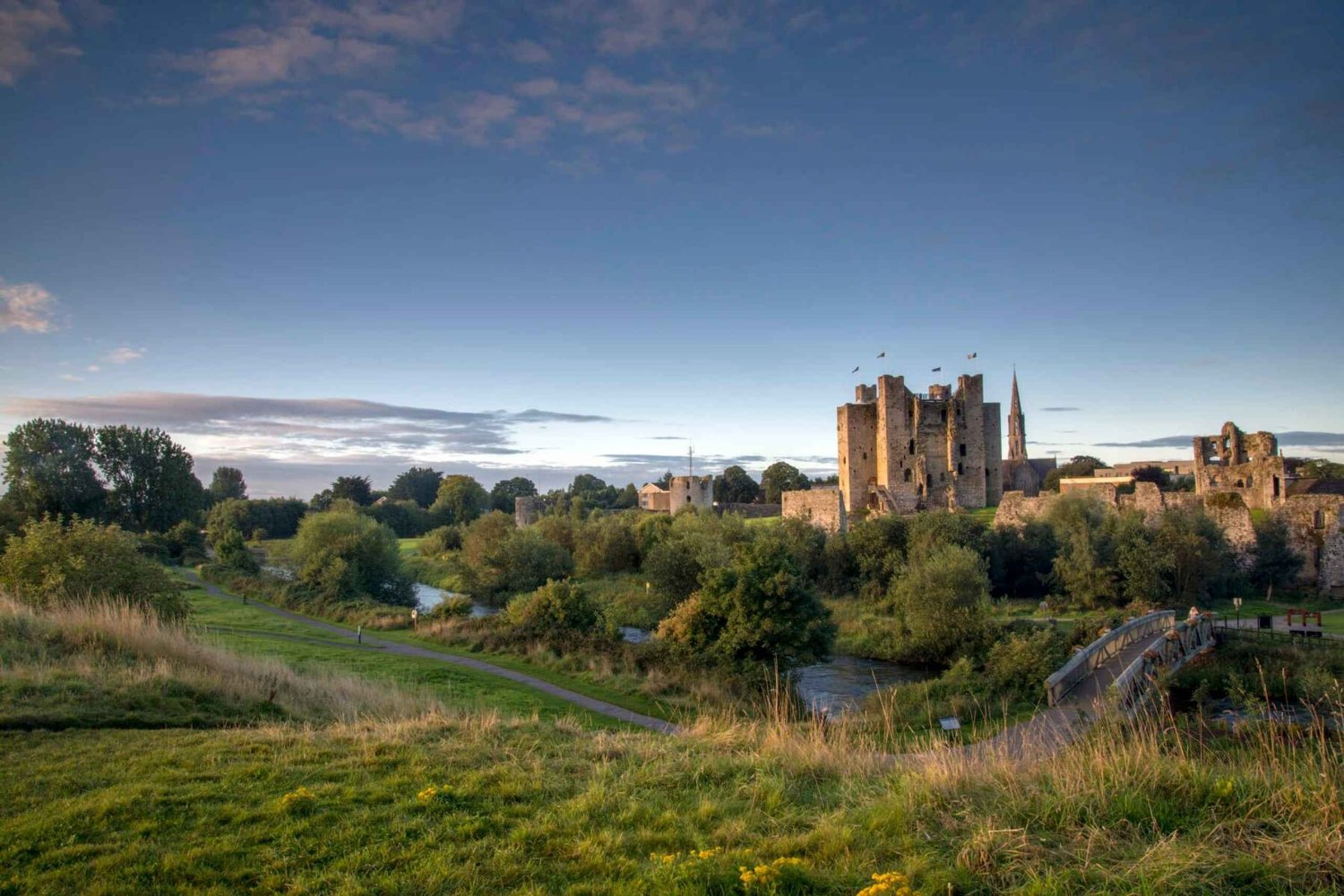 Au départ de Dublin : Visite privée des célèbres châteaux et monastères irlandais