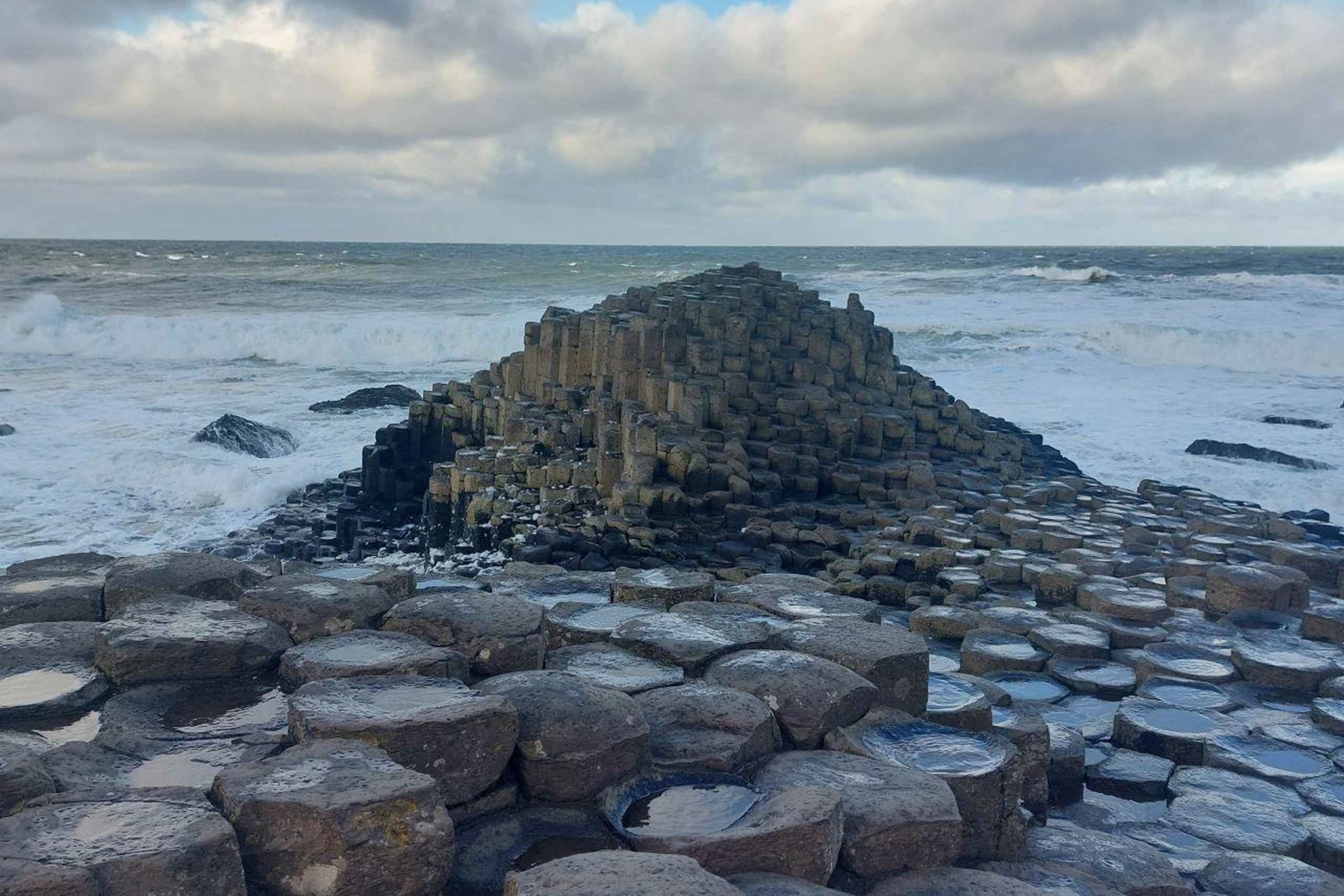 From Dublin: Giants Causeway Private Tour