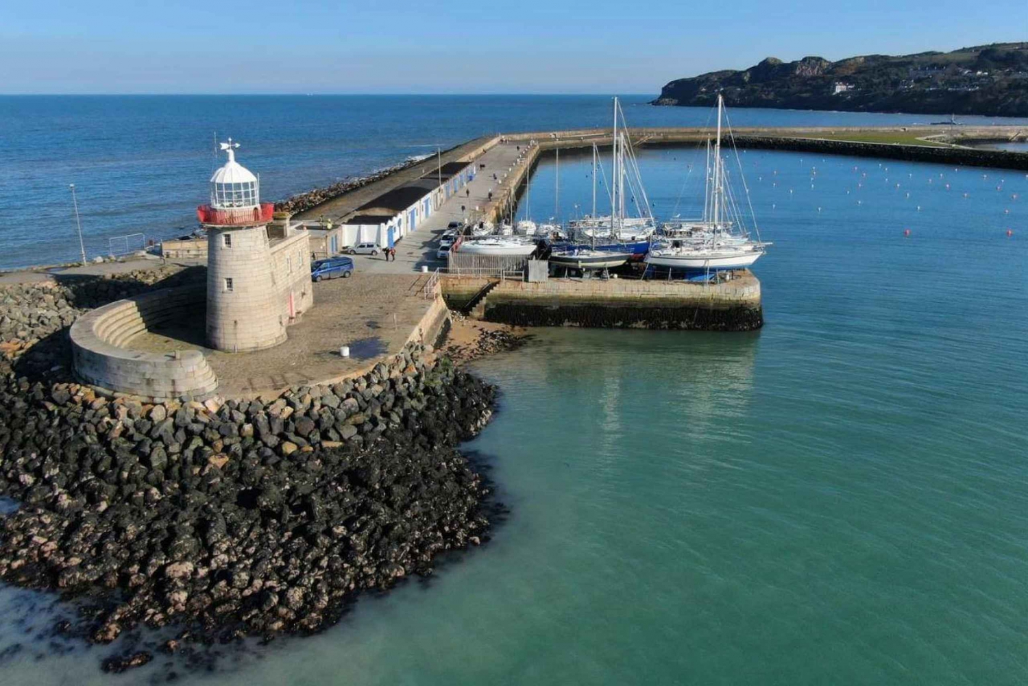 From Dublin: Howth and Malahide Castle Private Tour