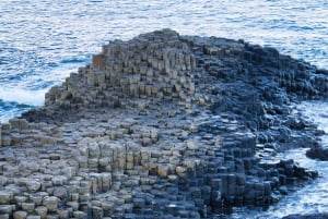 Tour privato di un giorno con autista delle Giant's Causeway Lusso a 6 posti