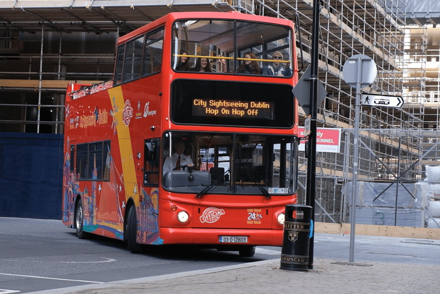Gravedigger Ghost Tour in + City 24hr Sightseeing Dublin