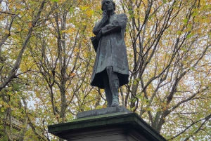 Wycieczka po domach Guinnessa z kuflem Guinnessa