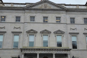 Wycieczka po domach Guinnessa z kuflem Guinnessa